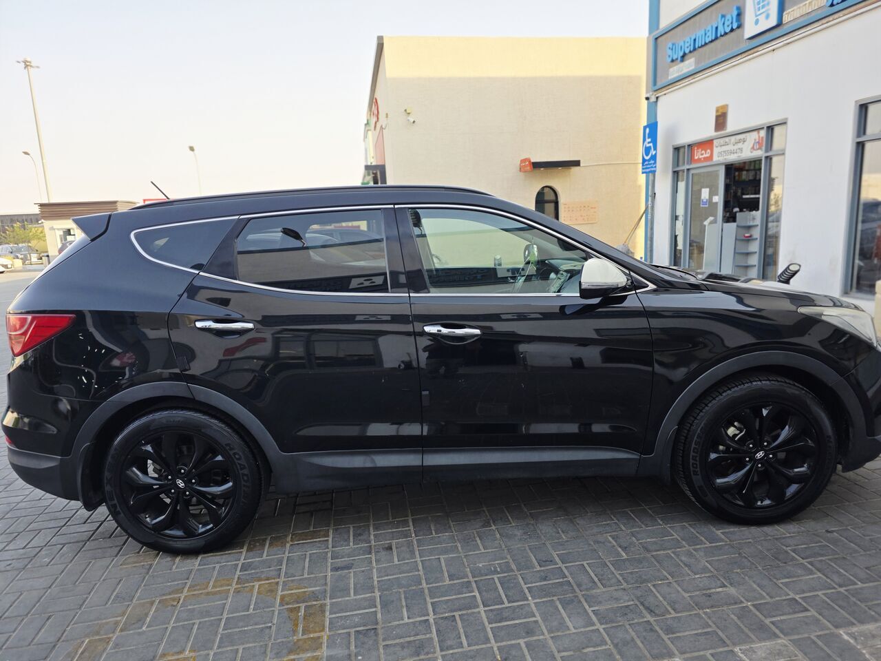 Riyadh, Vehicles, Cars & Trucks , SAR 65000,  SANTA FE 2015,  2015,  Automatic,  250000 KM,  Hyundai Santa Fe,2017 On Road,  Model, 65000/-