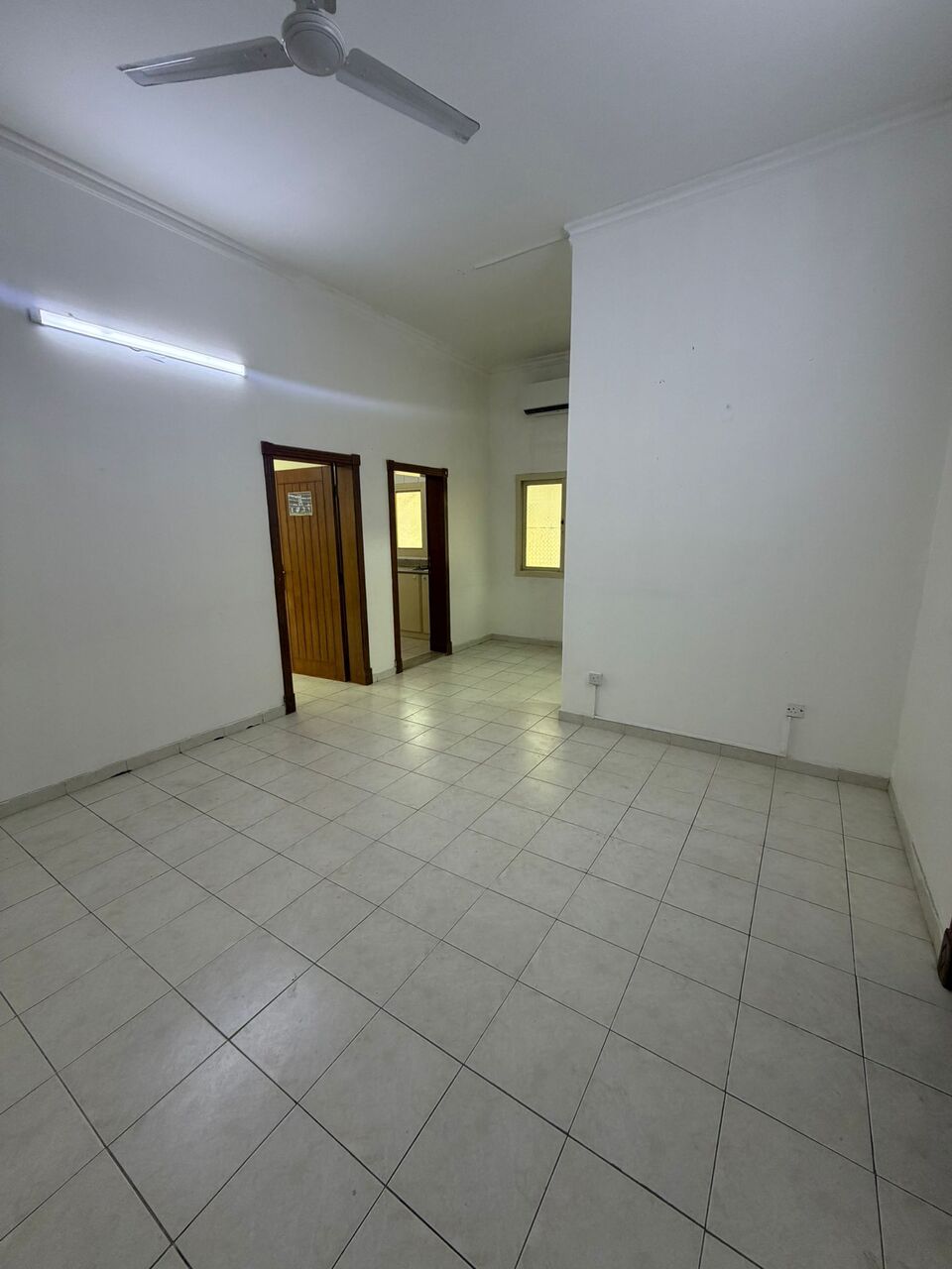 Kabul, Apartments, Flats, Houses & Villas, AFN 220/year,  100 Sq. Meter,  للإيجار شقة في المقشع