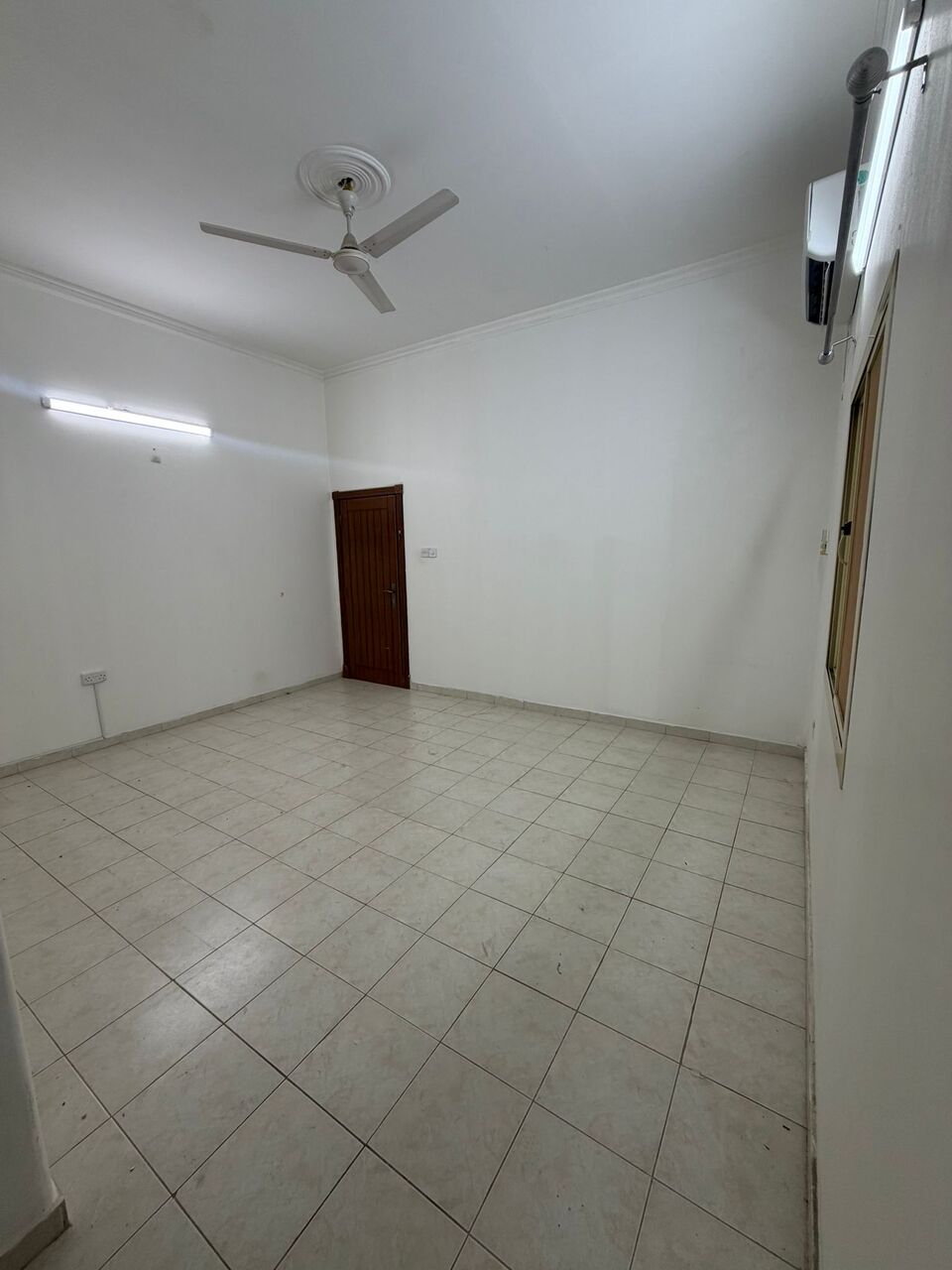 Kabul, Apartments, Flats, Houses & Villas, AFN 220/year,  100 Sq. Meter,  للإيجار شقة في المقشع