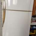 SAR 1000,  Refrigerator In Very Good Condition For Sale