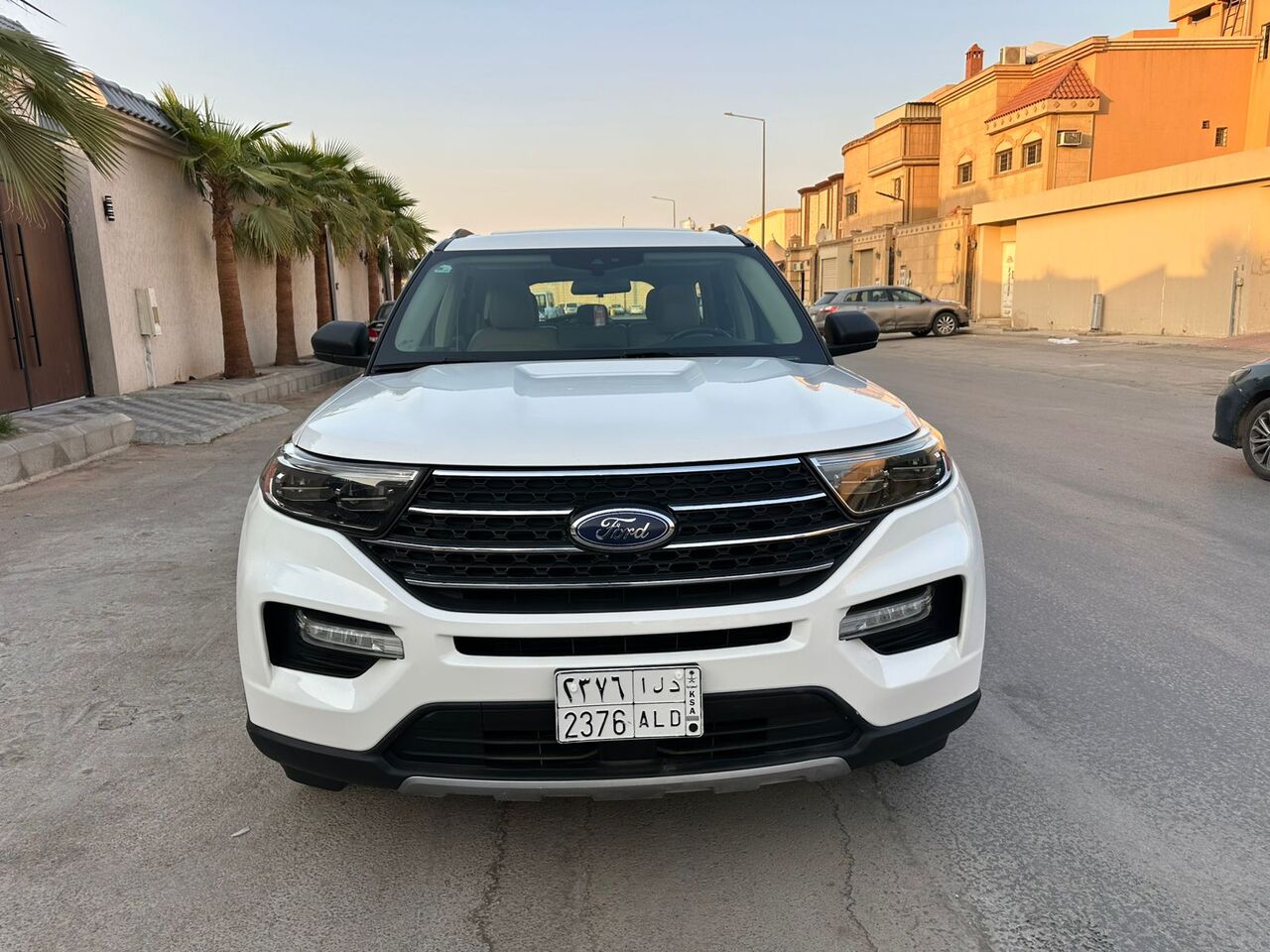 Riyadh, Vehicles, Cars & Trucks , SAR 105000,  Ford Explorer XLT,  2021,  Automatic,  121000 KM,    With Panorama Sunroof N AWD Mid Options 1st Owner100% Accident Free