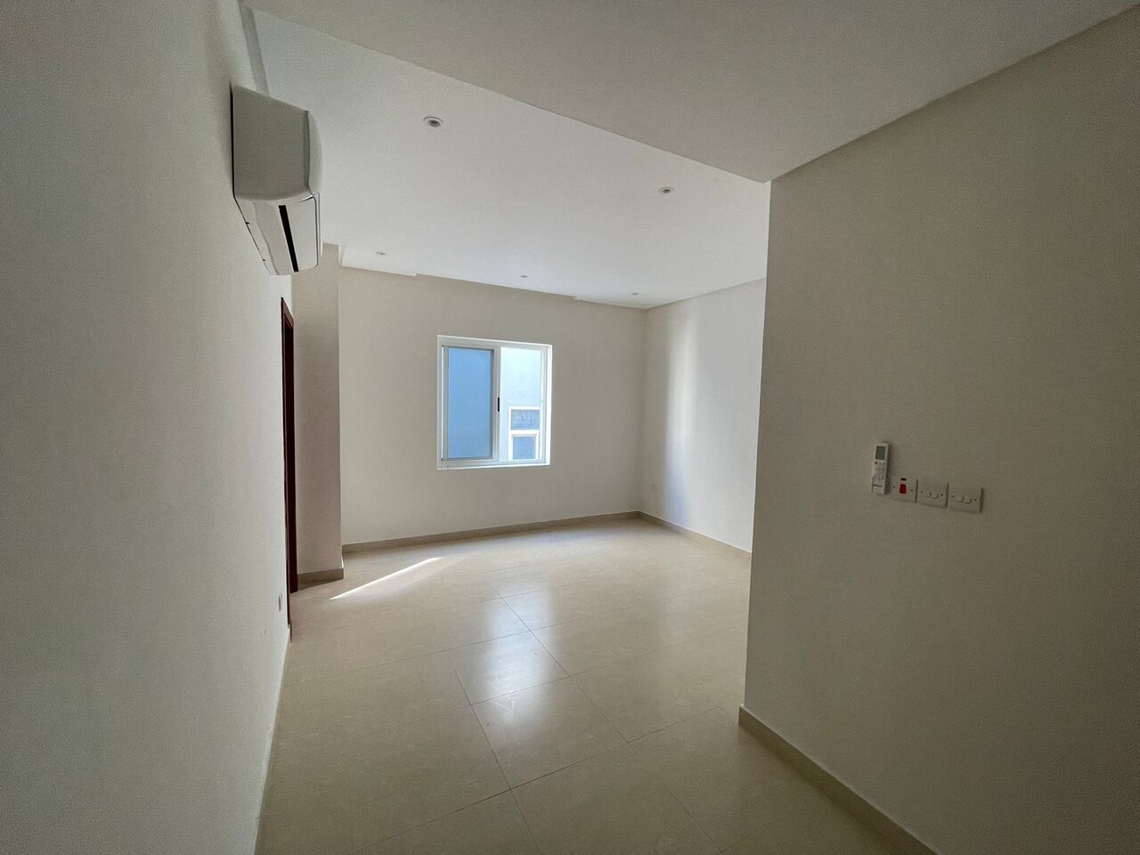 Hidd, Apartments, Flats, Houses & Villas, BHD 250/month,  2 BR,  120 Sq. Meter,  2 Bhk Semi Furnished Flat Available In Hidd Call Aleena