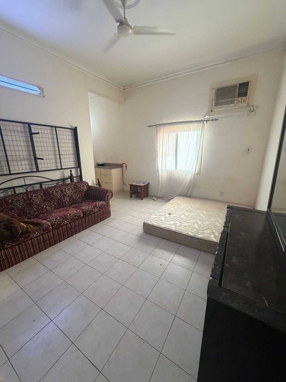 Kabul, Apartments, Flats, Houses & Villas, AFN 150/year,  80 Sq. Meter,  Studio Apartment For Rent In Al-Muqsha