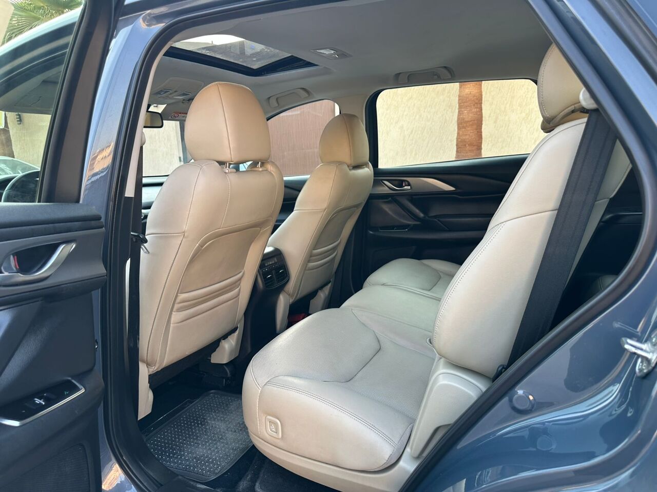Riyadh, Vehicles, Cars & Trucks , SAR 115000,  Mazda CX-9,  2023,  Automatic,  49000 KM,    Full Options With Sunroof And AWD For Urgent Sales (family Exit)