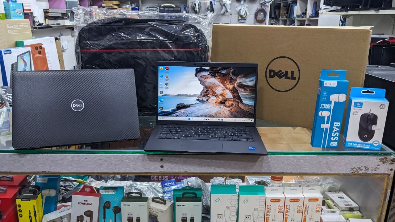 Manama, Tablet Computers, BHD 155,  DELL 11th Gen Core I7 Touch Business Laptop 16GB RAM FHD Fingerprint, Face ID FREE GIFTS