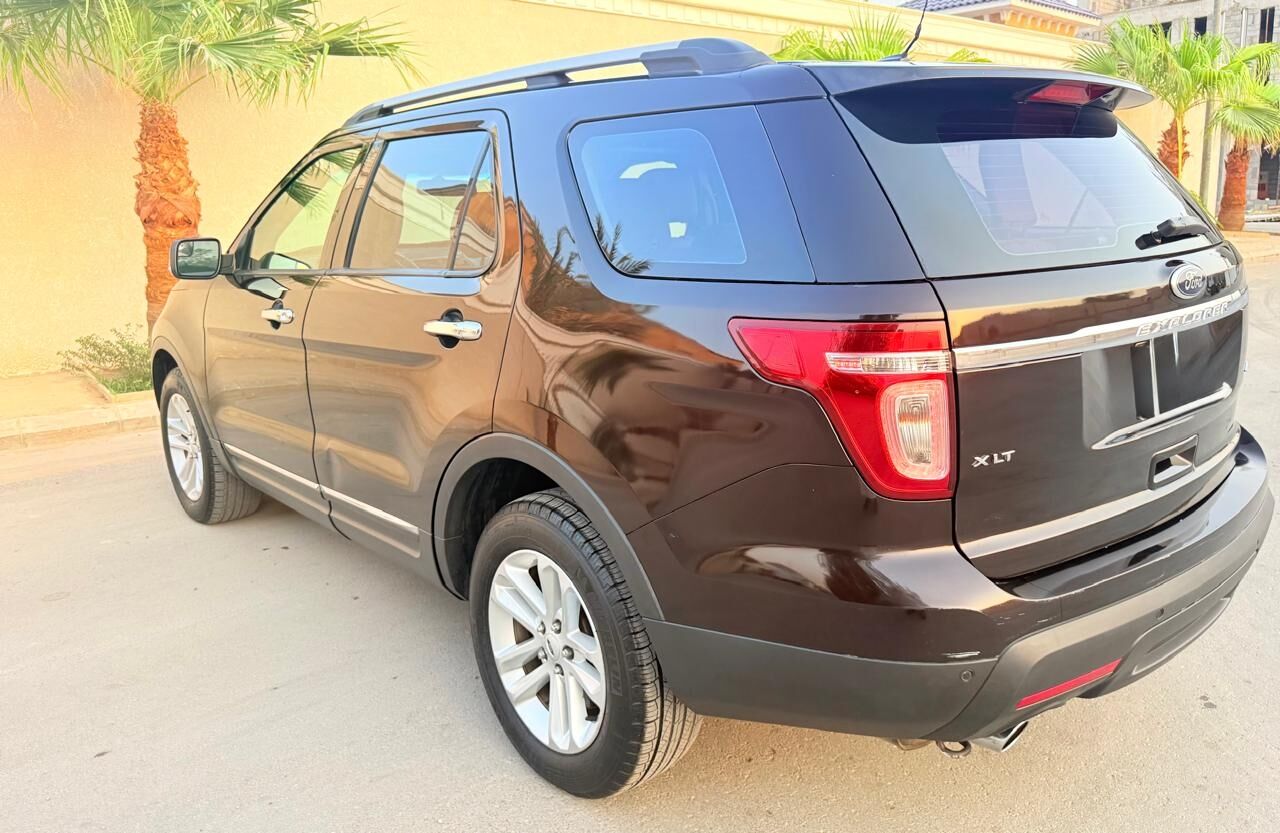 Riyadh, Vehicles, Cars & Trucks , SAR 43000,  Ford Explorer,  2014,  Automatic,  193000 KM,    XLT