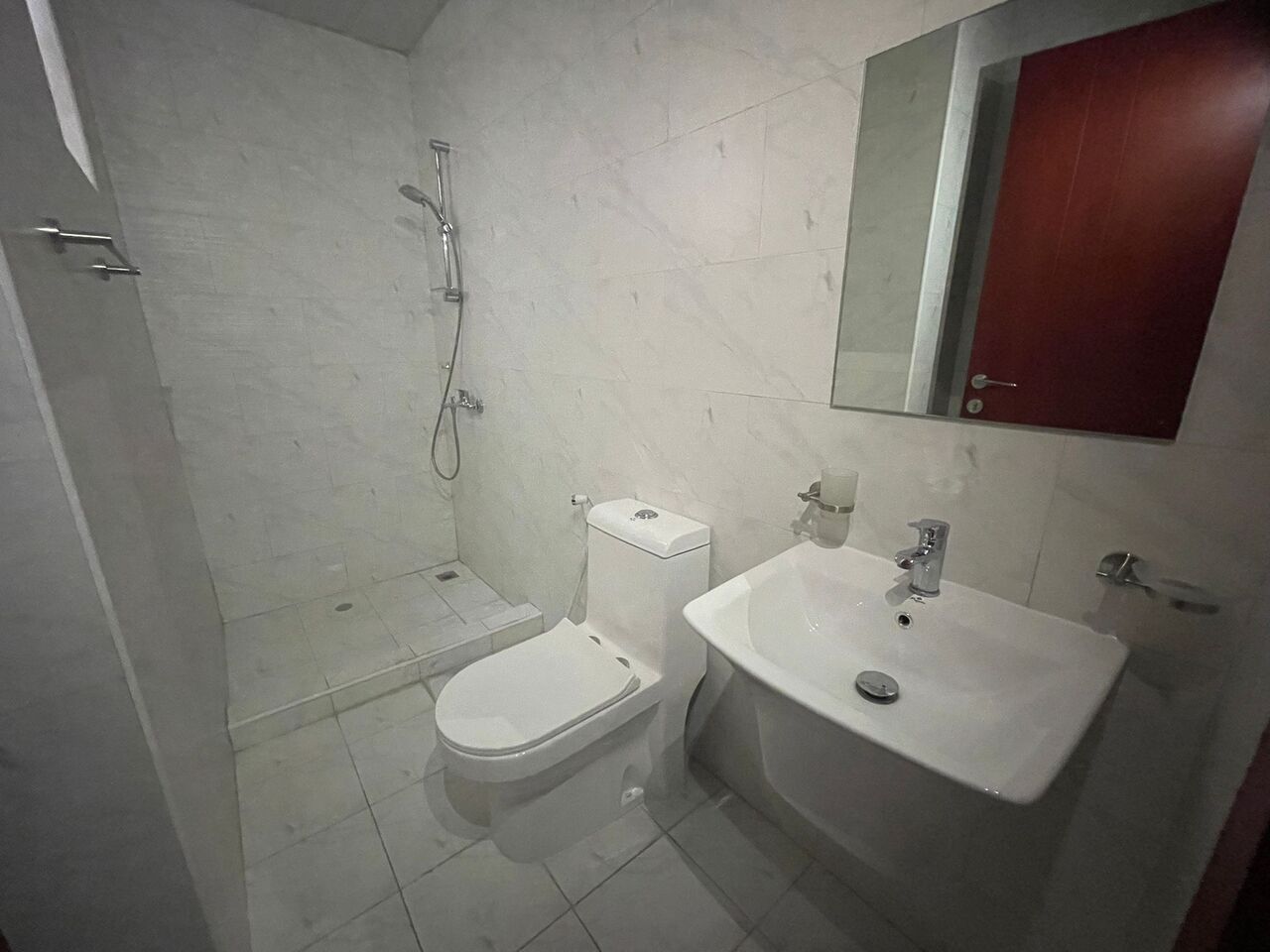 Hidd, Apartments, Flats, Houses & Villas, BHD 270/month,  2 BR,  170 Sq. Meter,  3 Bhk Semi Furnished Flat Available In Hidd Call Aleena