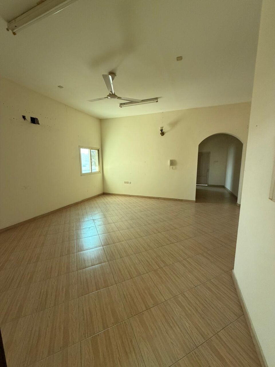 Kabul, Apartments, Flats, Houses & Villas, AFN 160/year,  2 BR,  100 Sq. Meter,  للإيجار شقة تجارية مكتبية توبلي قري
