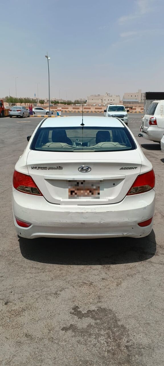 Riyadh, Vehicles, Cars & Trucks , SAR 16000,  Hyundai Accent,  2013,  Automatic,  271000 KM,  Good Condition Car