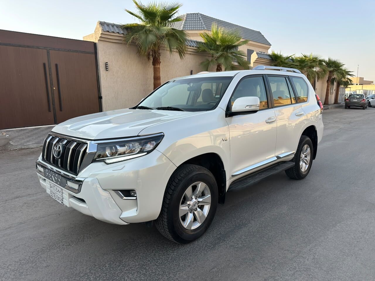 Riyadh, Vehicles, Cars & Trucks , SAR 140000,  Toyota Land Cruiser Prado TX-L,  2022,  Automatic,  105000 KM,   Toyota Landcruiser Pradon TX-L With V6 W 4x4 Good Price For Sales (1st Owner)