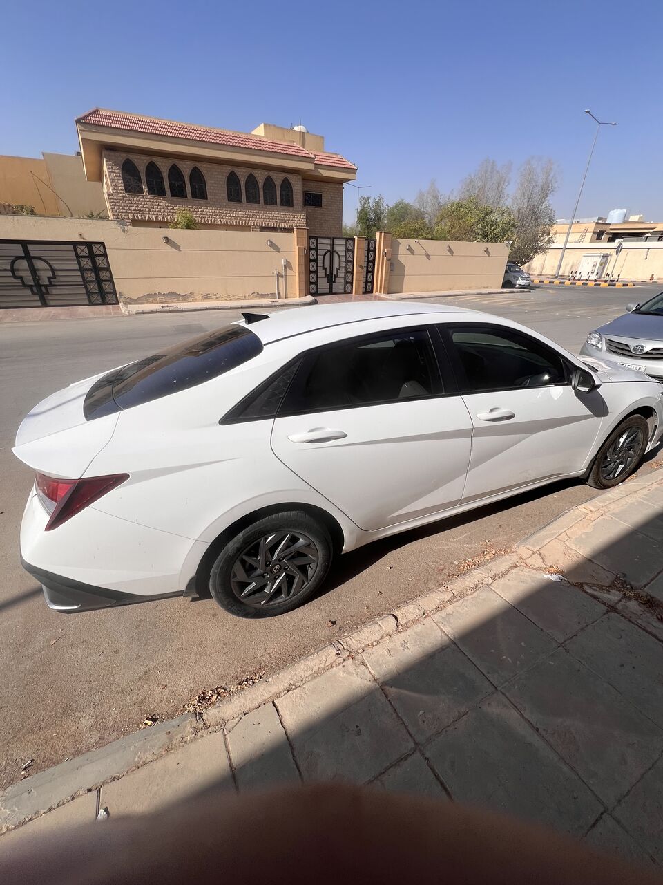 Riyadh, Vehicles, Cars & Trucks , SAR 123,  Elantra,  2024,  Automatic,  121000 KM,  Monthly Rental