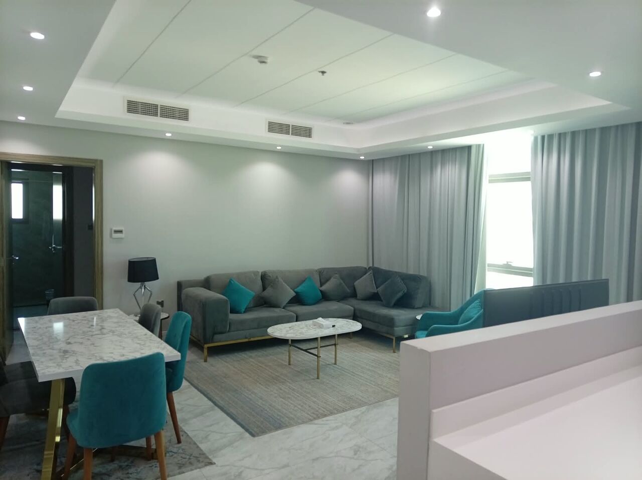 Juffair, Apartments, Flats, Houses & Villas, BHD 450/year,  1 BR,  Fully Furnished 1BHK Flat For Rent In Juffair With Ewa