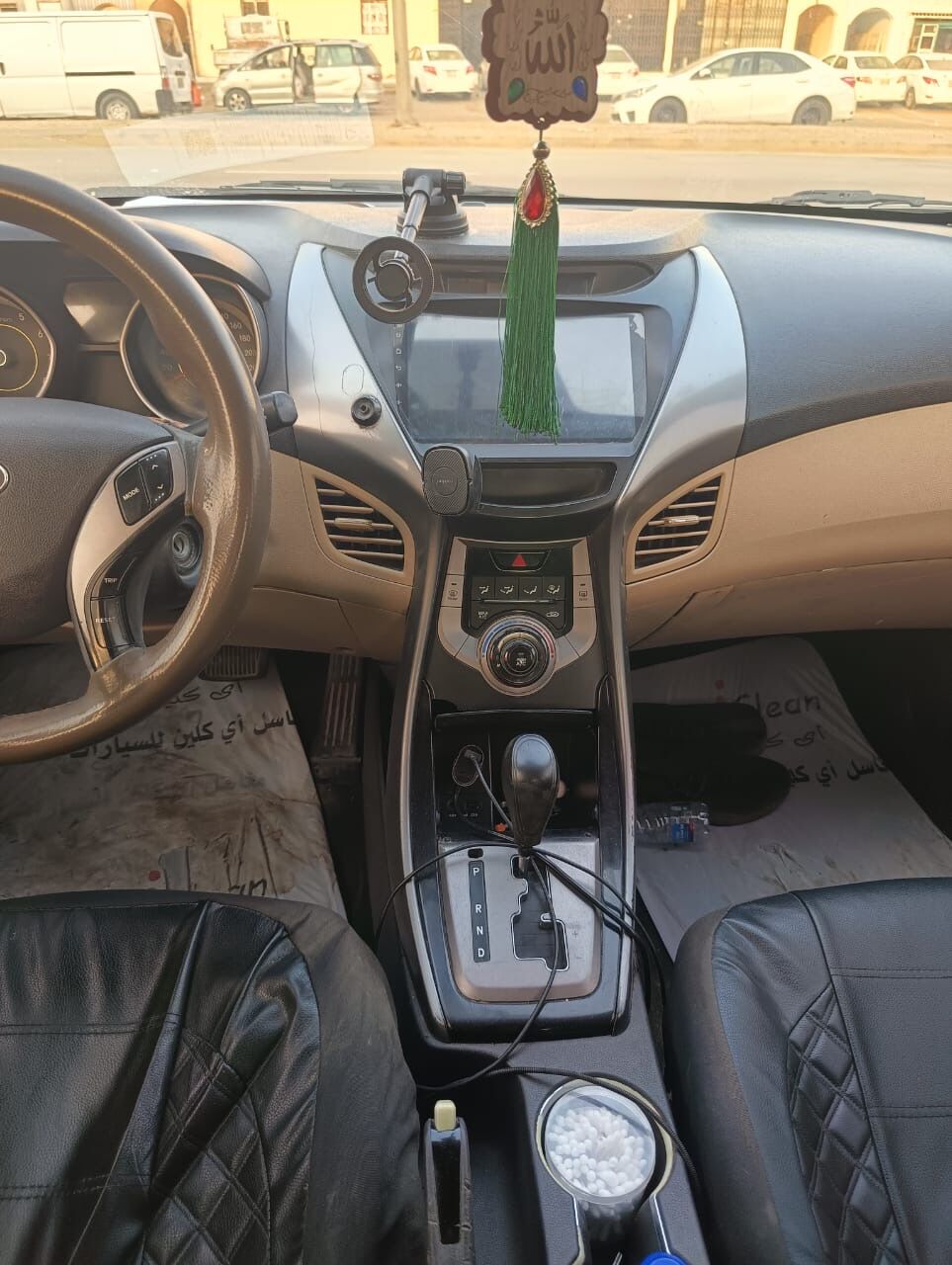 Riyadh, Vehicles, Cars & Trucks , SAR 1500,  Elantra,  2013,  Automatic,  223344 KM,  For Monthly Rental