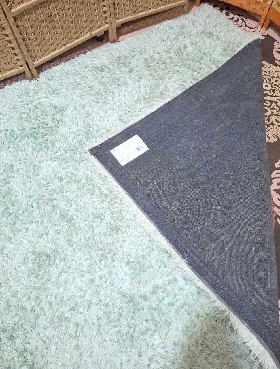 Riyadh, Household Items, SAR 250,  Luxury Rug - 160x230 Cm