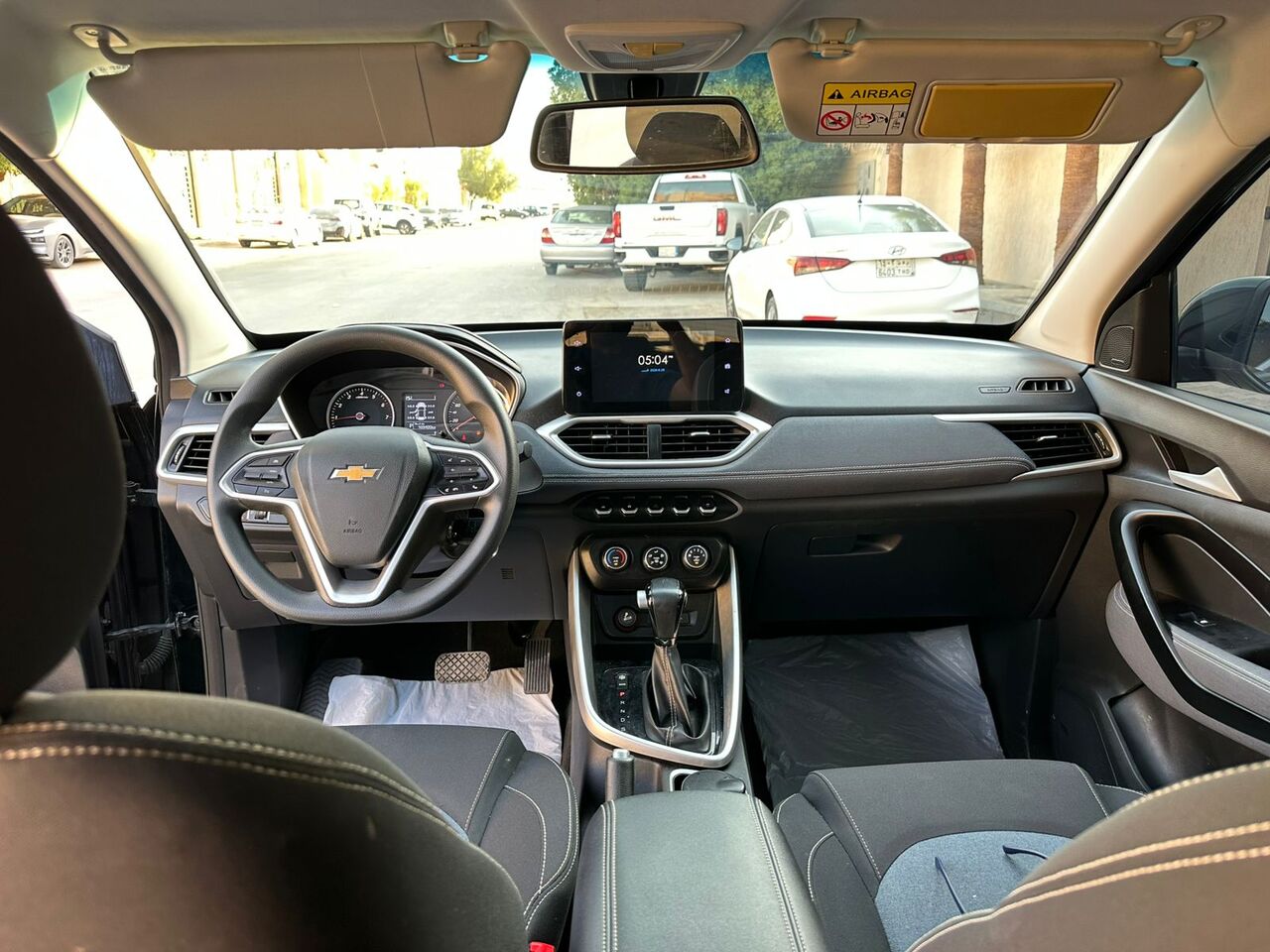 Riyadh, Vehicles, Cars & Trucks , SAR 38000,  Chevrolet Captiva,  2022,  Automatic,  103000 KM,    Mid Options Good Price 5 Seats SUV Car 1st Owner