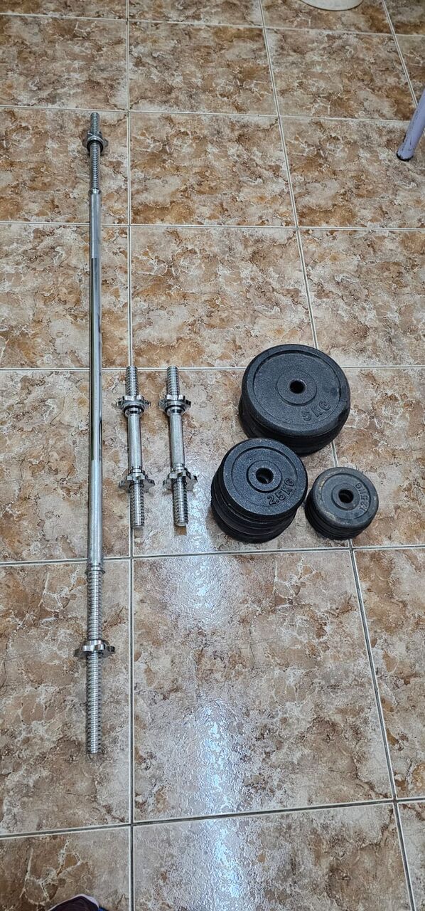 Al Malaz, Sporting Goods, SAR 200,  Complete Home Gym Weight Set &ndash; 40kg Cast Iron Weight Plates + Barbell & Dumbbell Rods