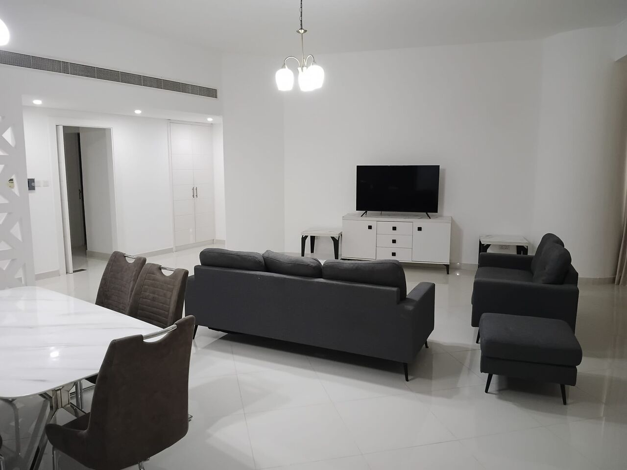Sanabis, Apartments, Flats, Houses & Villas, BHD 500/year,  2 BR,  Pet Friendly Fully Furnished Apartment