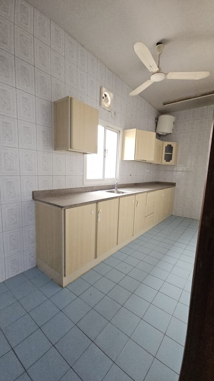 Adliya, Apartments, Flats, Houses & Villas, BHD 200/month,  2 BR,  2 Bedroom Unfurnished Flat For Rent Without Ewa