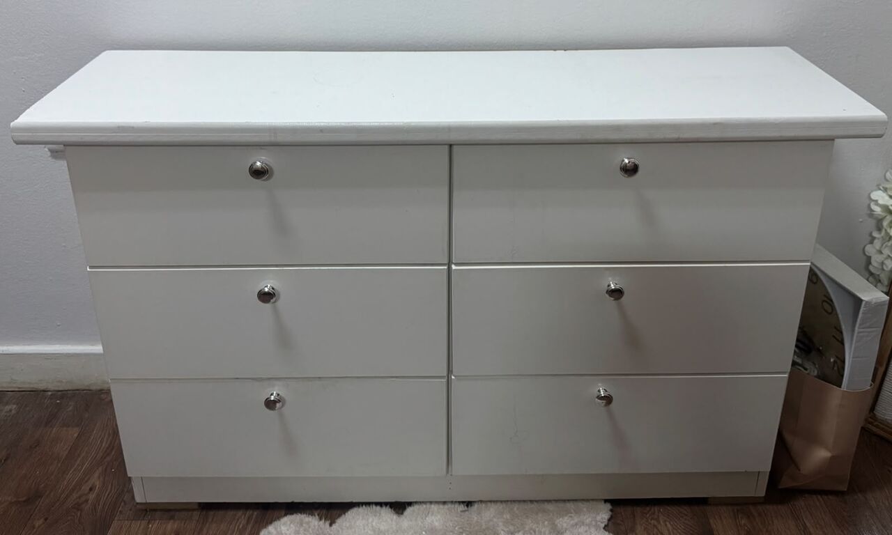 Olaya, Furniture, Furnitures , AC , Fridge , TV  (Urgent Sale)🛑