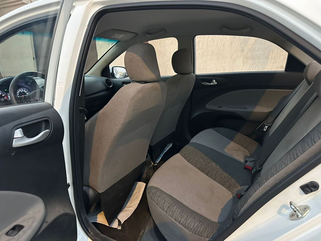 Riyadh, Vehicles, Cars & Trucks , SAR 32000,  Kia Pegas,  2022,  Automatic,  68000 KM,    Standard Options For Sale (1st Owner)