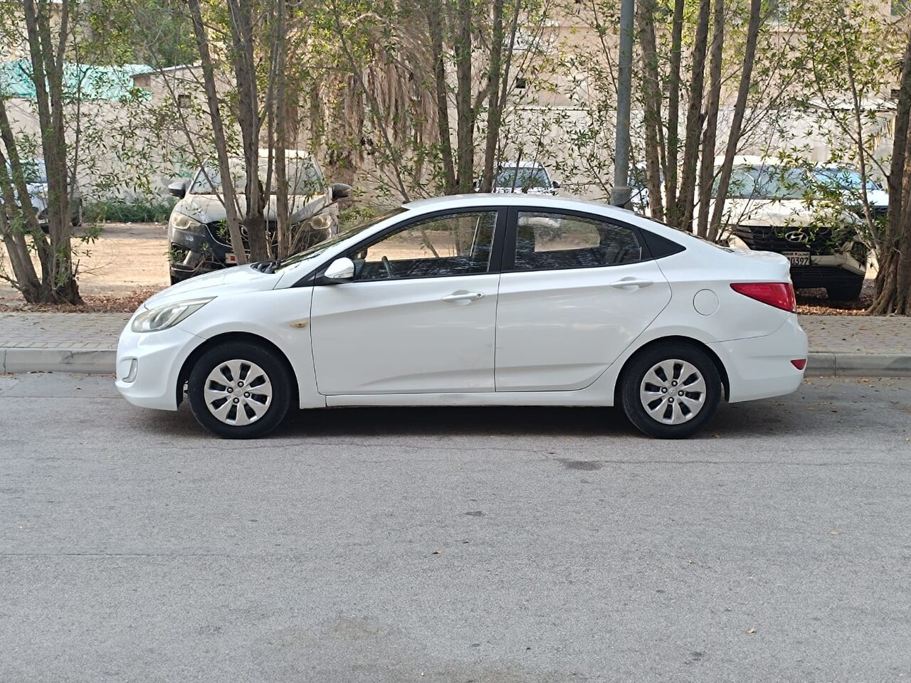 Manama, Vehicles, Cars & Trucks , BHD 2100,  Hyundai Accent,  2017,  Automatic,  125000 KM,  EXCELLANT CONDITION