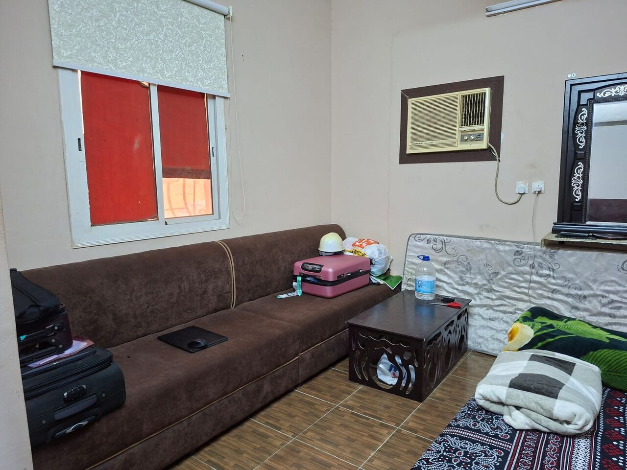 Al Aziziyah, Apartments, Flats, Houses & Villas, SAR 1000/month,  Furnished,  2 BR,  1000 Sq. Meter,  1000/sr Per Month Semi Furnish  Appartment  With 2 BHK