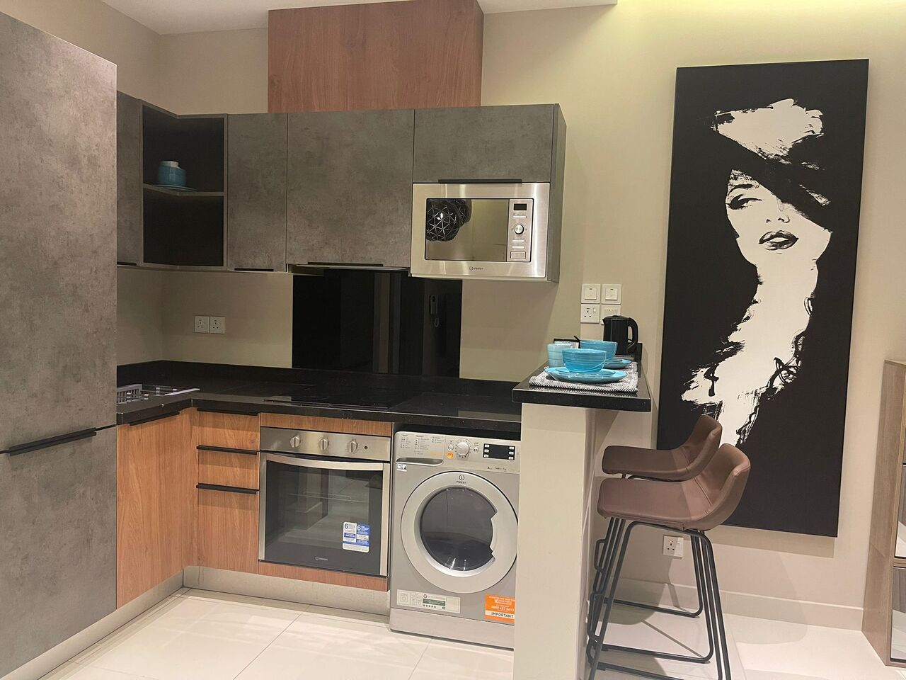 Hidd, Apartments, Flats, Houses & Villas, BHD 250/month,  Furnished,  1 BR,  90 Sq. Meter,  1 Bhk Fully Furnished Flat Available In Hidd Call Aleena