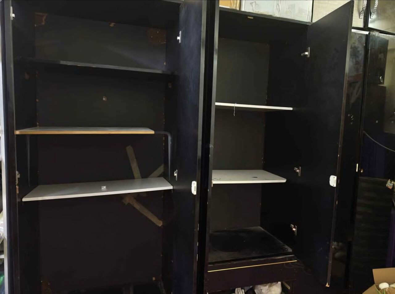 Al Wizarat, Furniture, Free Wardrobe