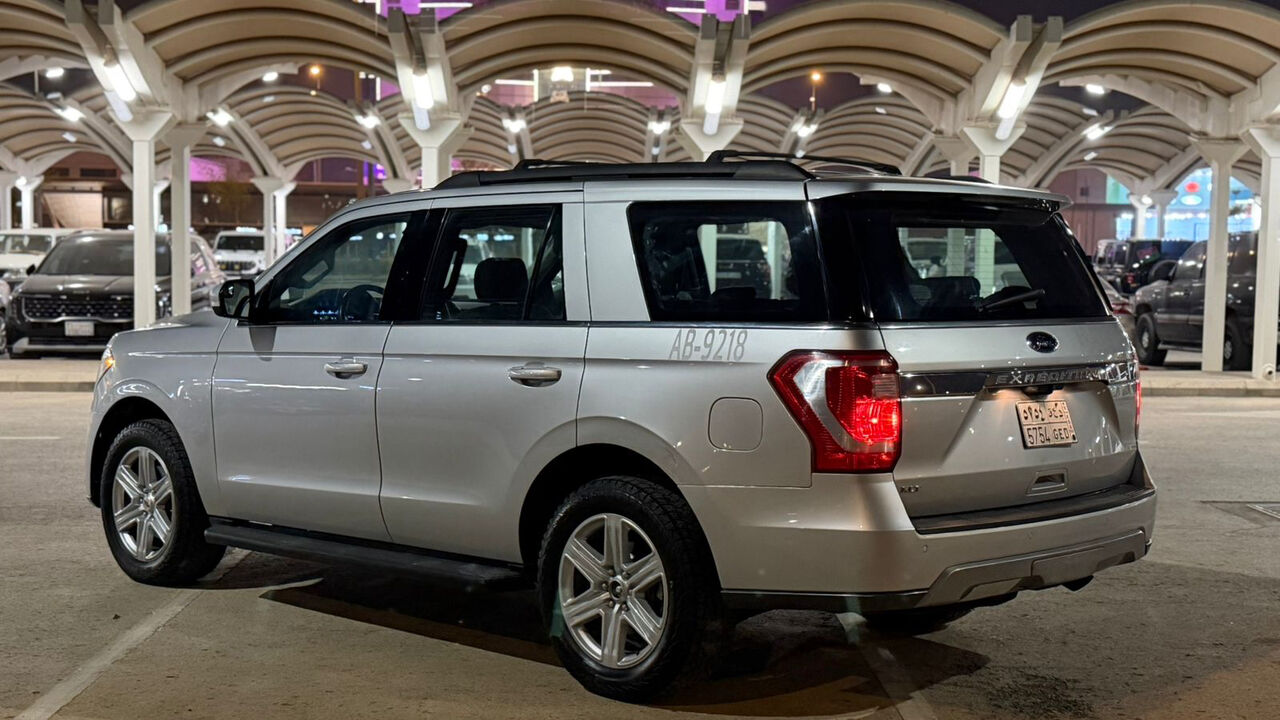 Riyadh, Vehicles, Cars & Trucks , SAR 85000,  Ford Expedition,  2019,  Automatic,  130000 KM,  For Sale: