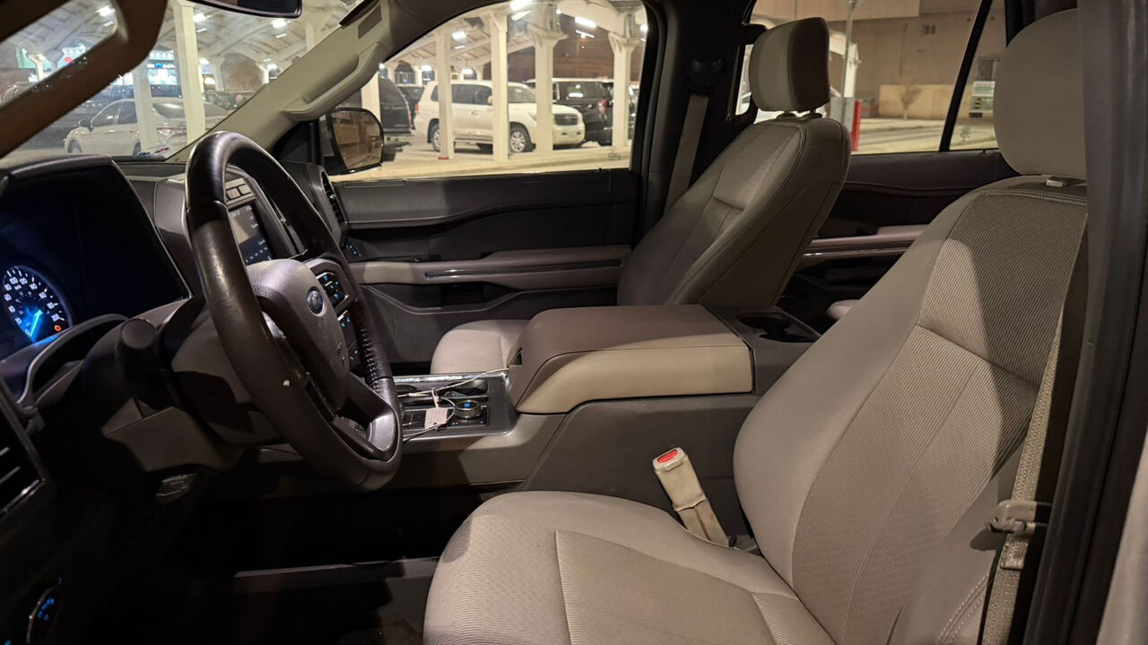 Riyadh, Vehicles, Cars & Trucks , SAR 85000,  Ford Expedition,  2019,  Automatic,  130000 KM,  For Sale: