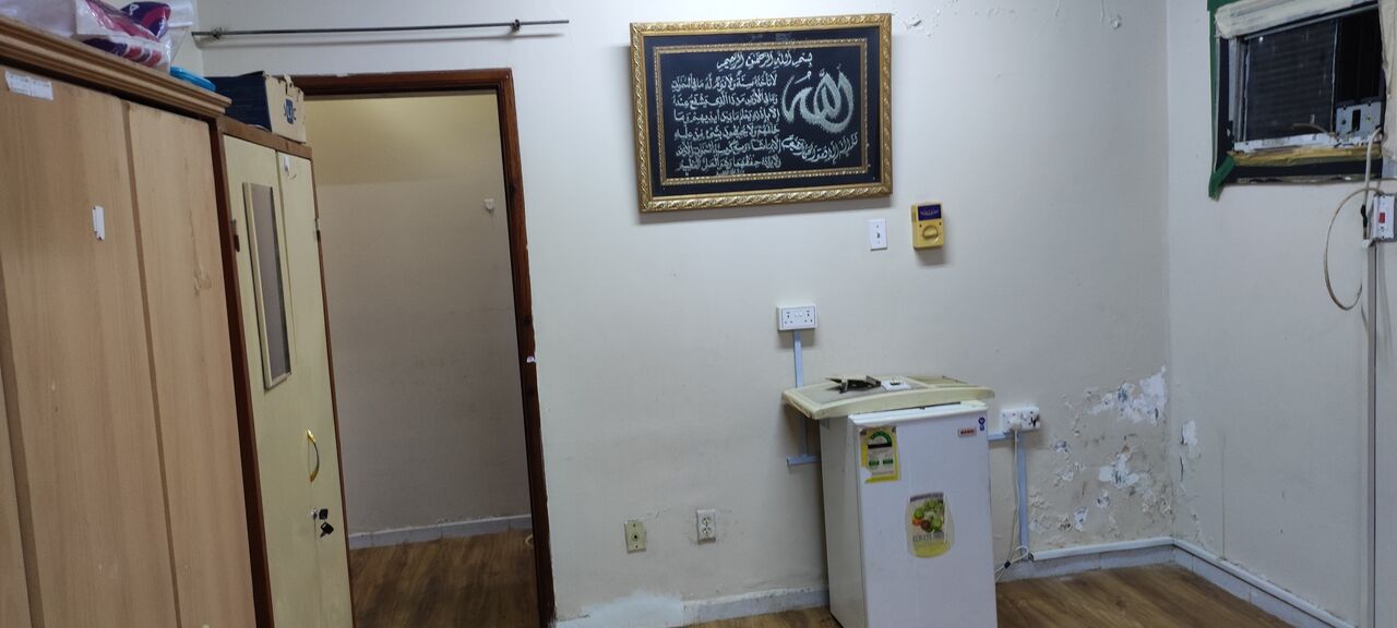 Al Jubail Al Balad, Apartments, Flats, Houses & Villas, SAR 1000/month,  Furnished,  1 BR,  1020 Sq. Meter,  Mashoor Street, Khonaini Pharmacy