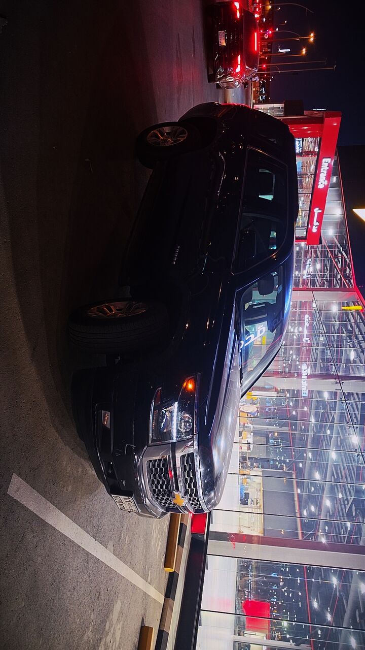 Riyadh, Vehicles, Cars & Trucks , SAR 80000,  Chevrolet Tahoe Black 2018 (143,000KM),  2018,  Automatic,  143000 KM,  Chevrolet Tahoe  Black 4x4