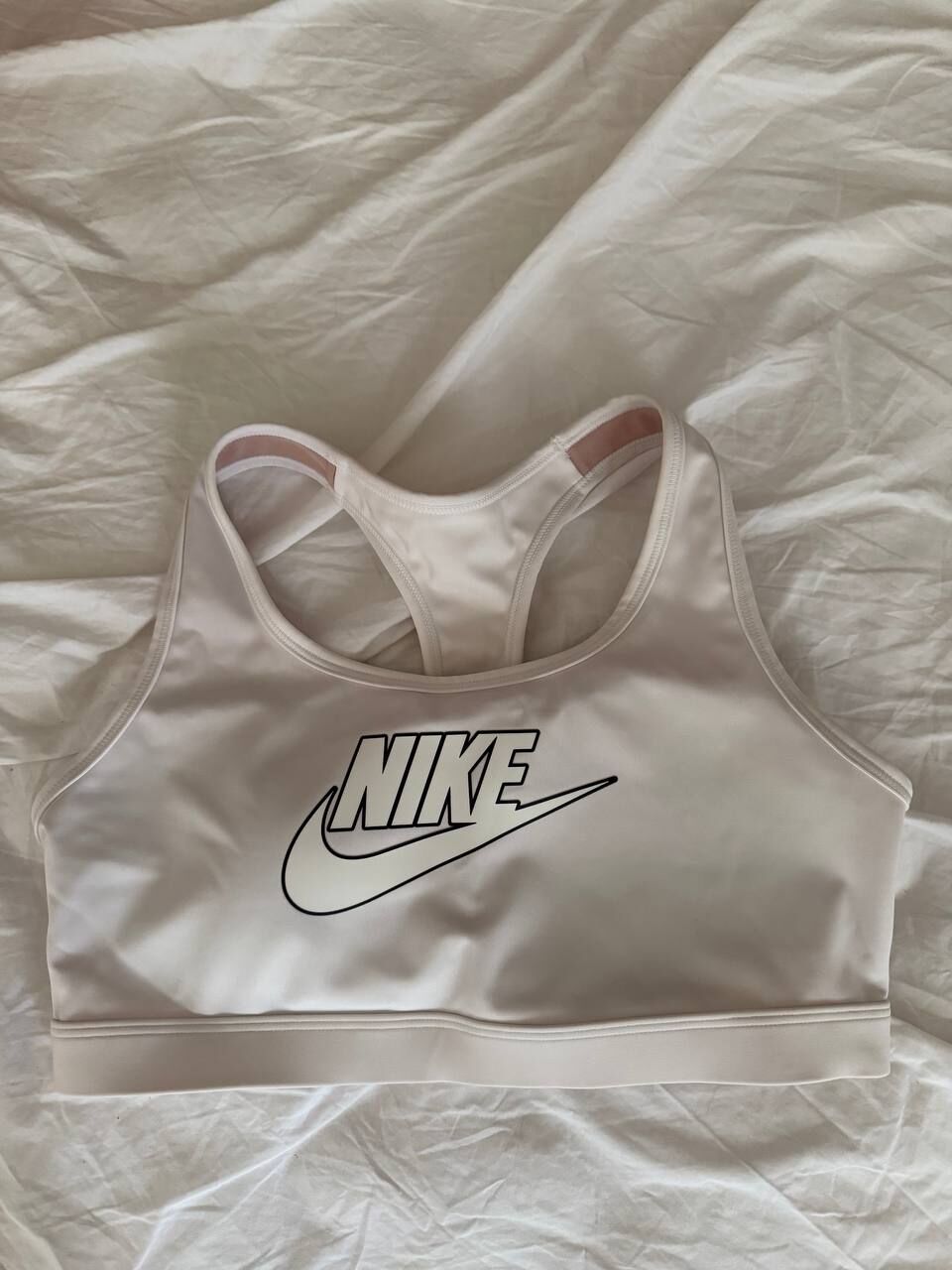 Al Janadriyah, Clothing & Accessories, SAR 250,  Nike Women