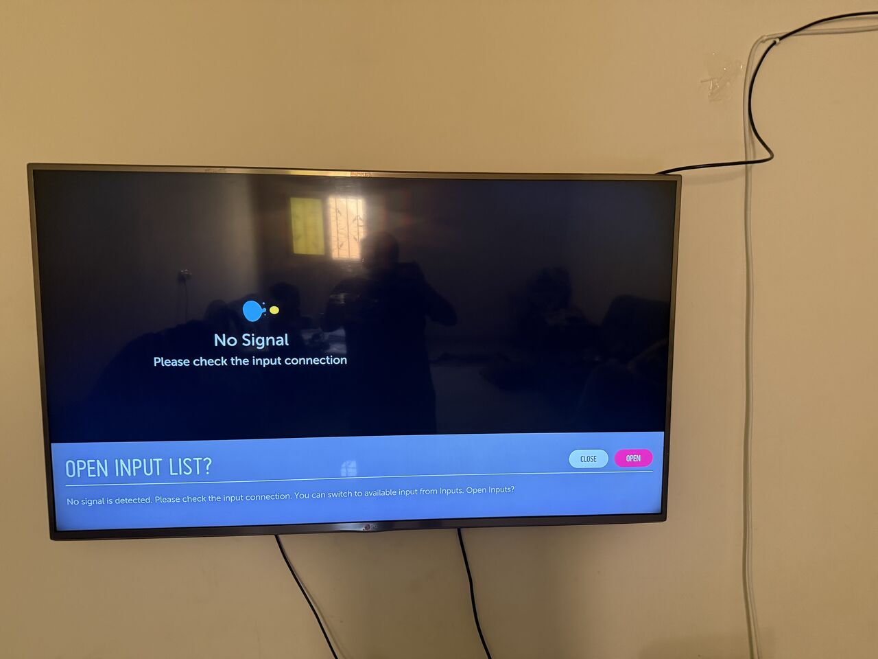 Riyadh, Electronics, SAR 800,  LG TV