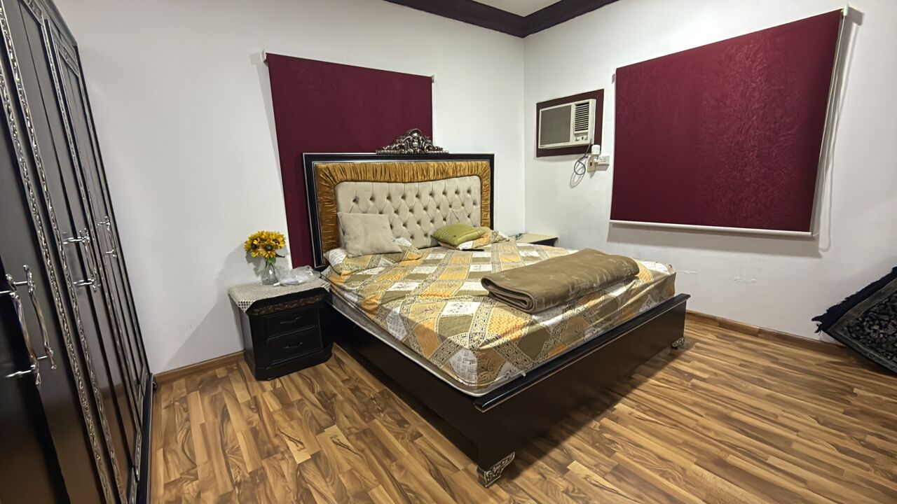 Jubail, Apartments, Flats, Houses & Villas, SAR 2500/month,  2 BR,  Family Apartment And Selling House Hold Items
