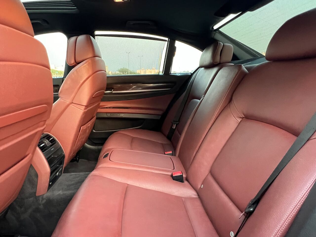 Riffa, Vehicles, Cars & Trucks , BHD 2800,  Bmw 730LI,  2011,  Automatic,  1660000 KM,   MODEL  FOR SALE