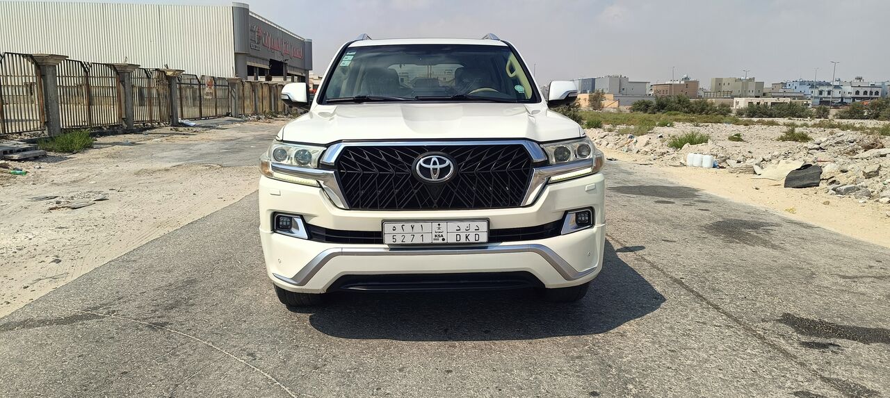 Dammam, Vehicles, Cars & Trucks , SAR 165000,  Toyota Land Cruiser,  2017,  Automatic,  238000 KM,  Land Cruiser