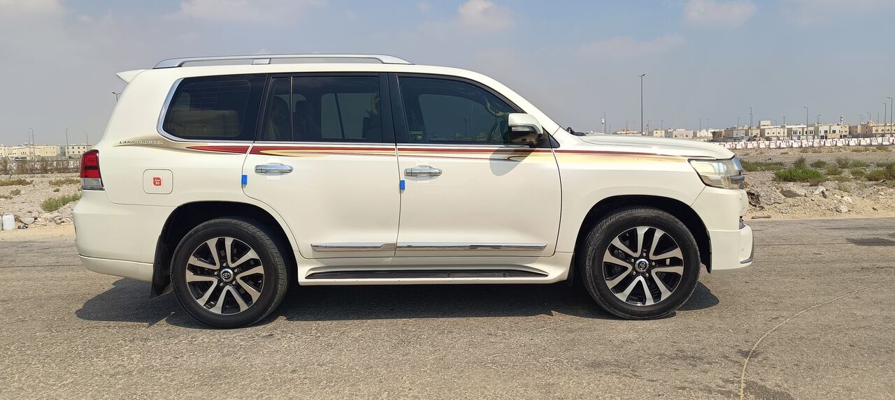 Dammam, Vehicles, Cars & Trucks , SAR 165000,  Toyota Land Cruiser,  2017,  Automatic,  238000 KM,  Land Cruiser