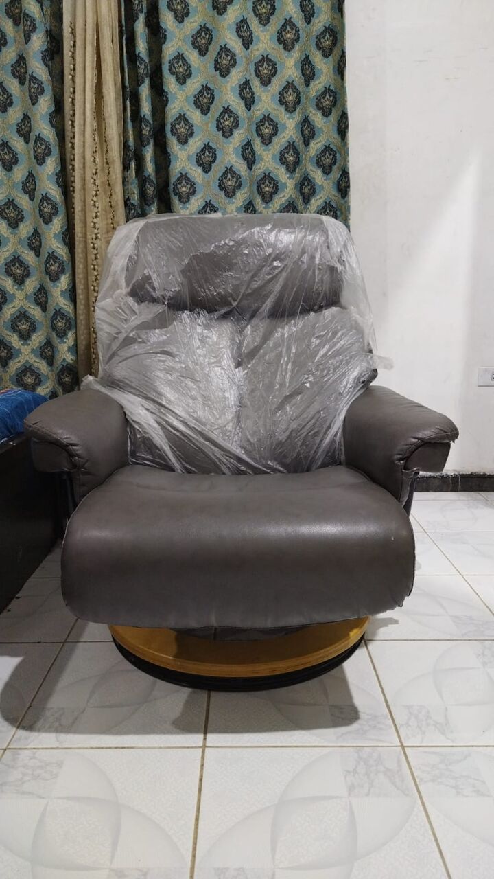 Jeddah, Appliances, SAR 100,  Items (Fridge, ACs, Washing Machine, Cupboards, Sofa Fans Etc)