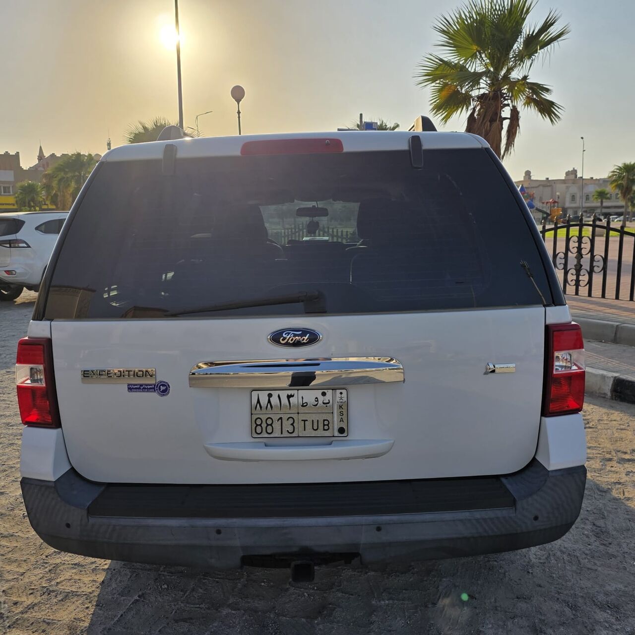 Jubail, Vehicles, Cars & Trucks , SAR 42000,  Ford Expedition,  2013,  Automatic,  275 KM,    Model