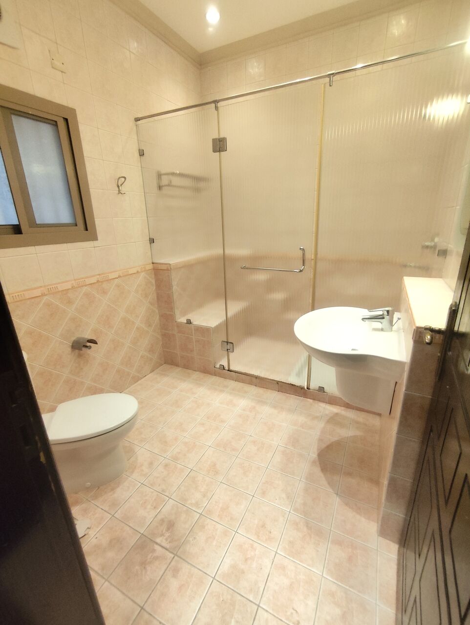 Busaiteen, Apartments, Flats, Houses & Villas, BHD 600/year,  6 BR,  Luxury Villa For Rent In Busaiteen 6 Rooms With Majlis 600 Bd Without Ewa