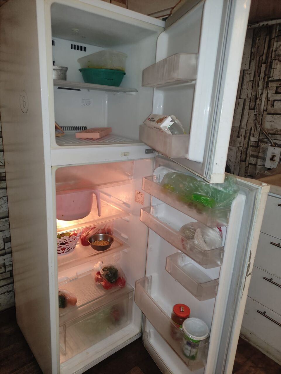 Jeddah, Appliances, SAR 600,  LG Refrigerator 300Ltr. Very Good Condition