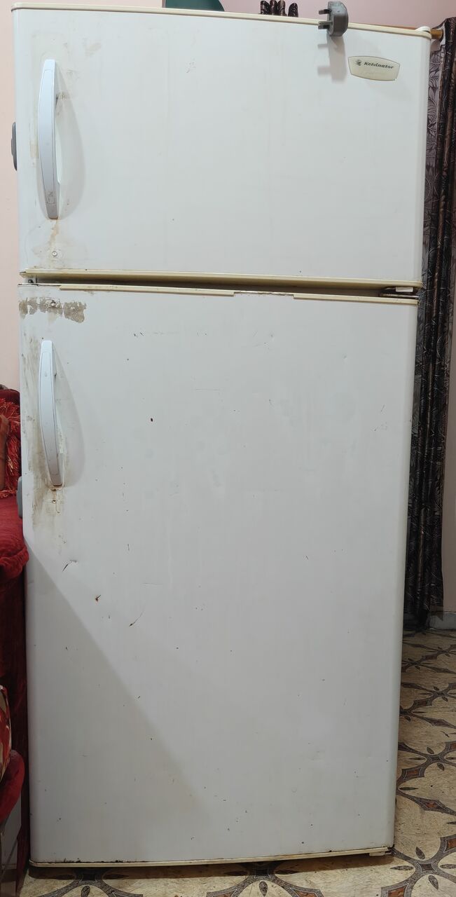 Jubail, Appliances, SAR 485,  Kelvinator Refrigerator; Large; 12.7 Cu.ft (370 Liters)