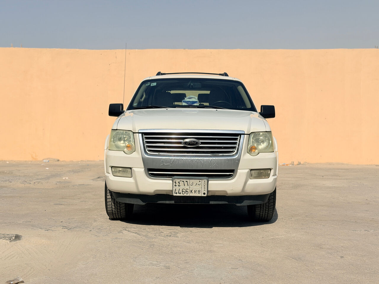 Al Malaz, Vehicles, Cars & Trucks , SAR 17000,  Ford Explorer,  2010,  Automatic,  276204 KM,    4x4 | 4.0L V6 |  | Clean & Maintained