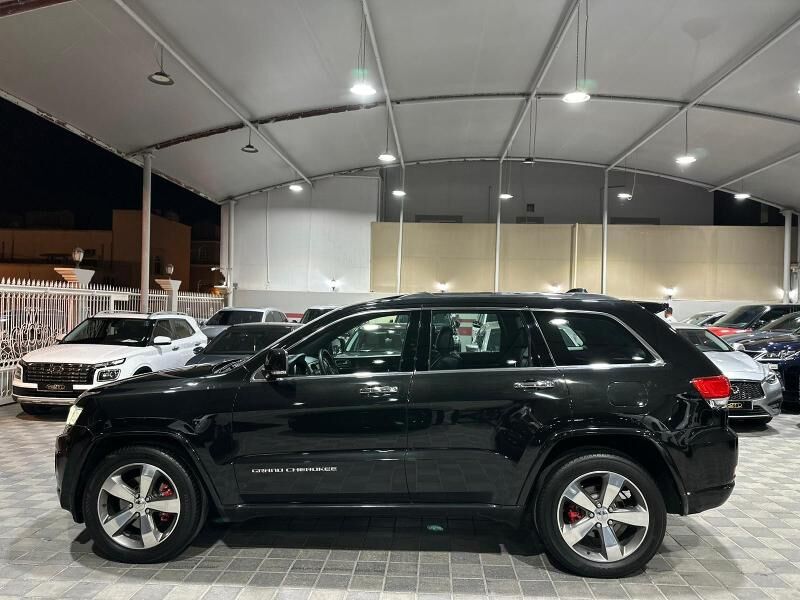 Manama, Vehicles, Cars & Trucks , BHD 5000,  Jeep Cherokee -V8,  2015,  Automatic,  150000 KM,   Model Jeep Cherokee For Sale