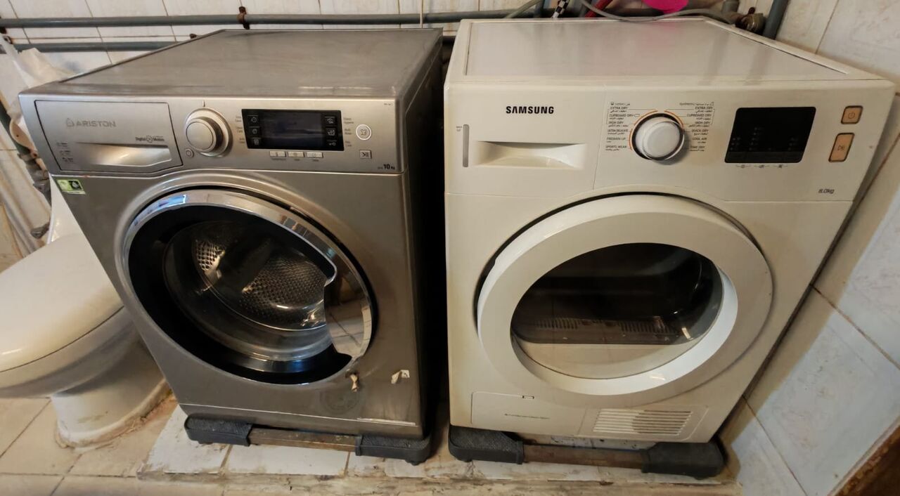 Madinah, Household Items, SAR 14000,  ACs, TVs, Refrigerator, Bedroom, Office, Kitchen Appliances, Dining Table, Excellent Shape