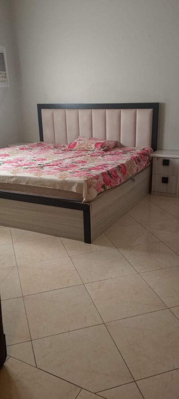 Riyadh, Furniture, SAR 800,  Bedroom Set For Sale