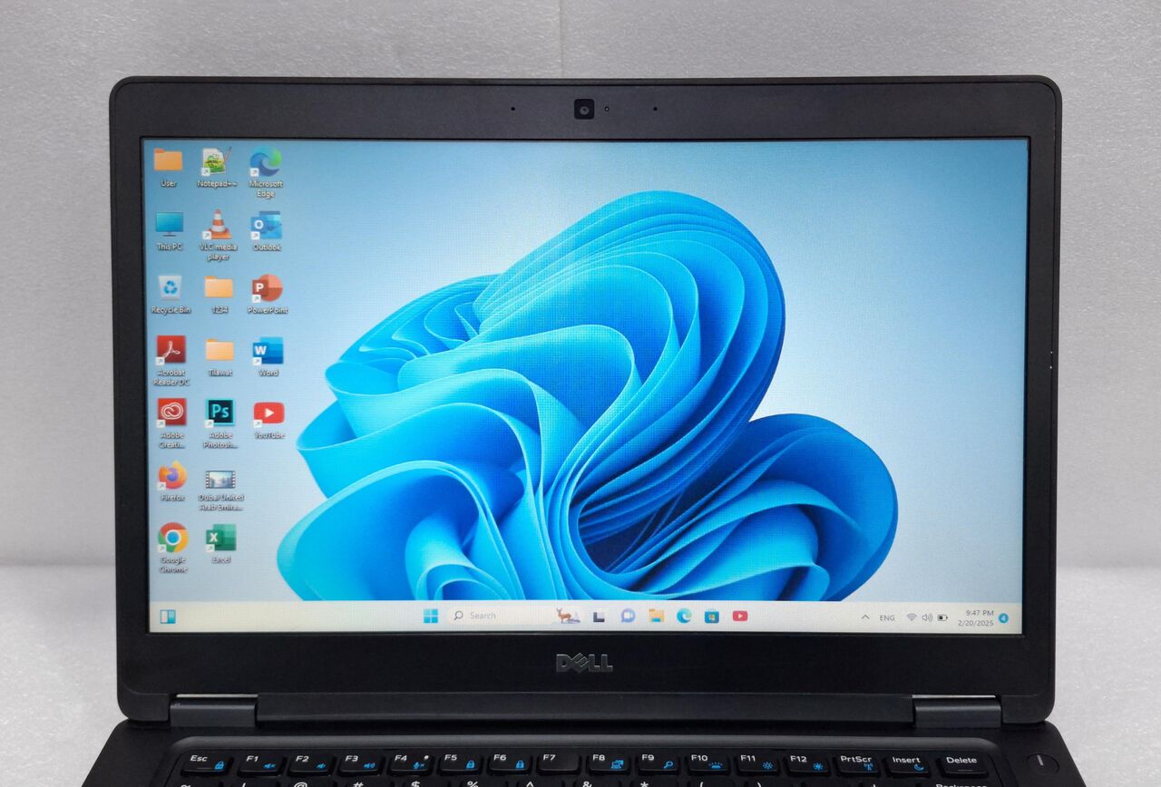 Isa Town, Computers, BHD 93,  DELL Core I7 8th Generation Professional Laptop 14" Full HD Screen 8GB DDR4 RAM 256GB SSD
