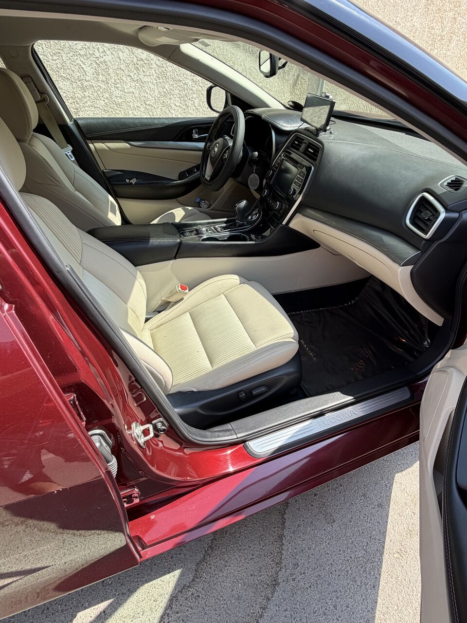 Riyadh, Vehicles, Cars & Trucks , SAR 37000,  Nissan Maxima 2016,  2016,  Automatic,  156000 KM,