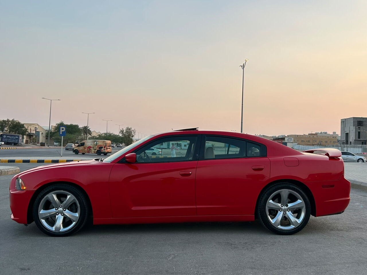 Riyadh, Vehicles, Cars & Trucks , SAR 34000,  Dodge Charger,  2014,  Automatic,  255000 KM,  For Sale:   &ndash; Fully Loaded / Top Trim
